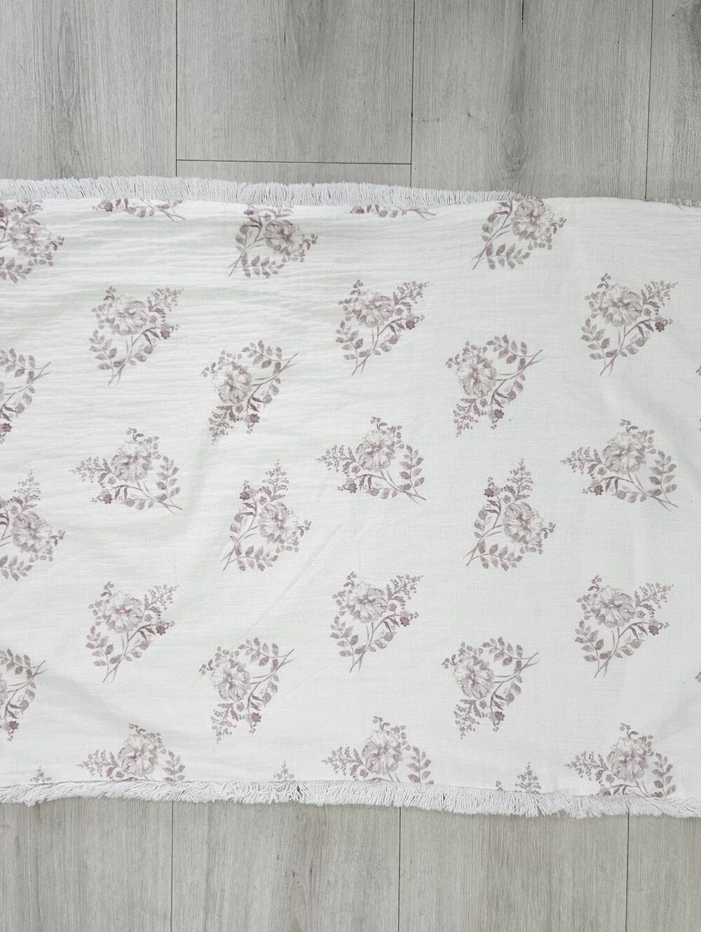Shabby Chic Mauve Floral White STD Pillow Shams Textured Gauzy Cotton Fringe NEW